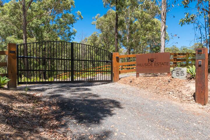 Hillside Estate – Luxury Family Holiday Escape gallery image 4