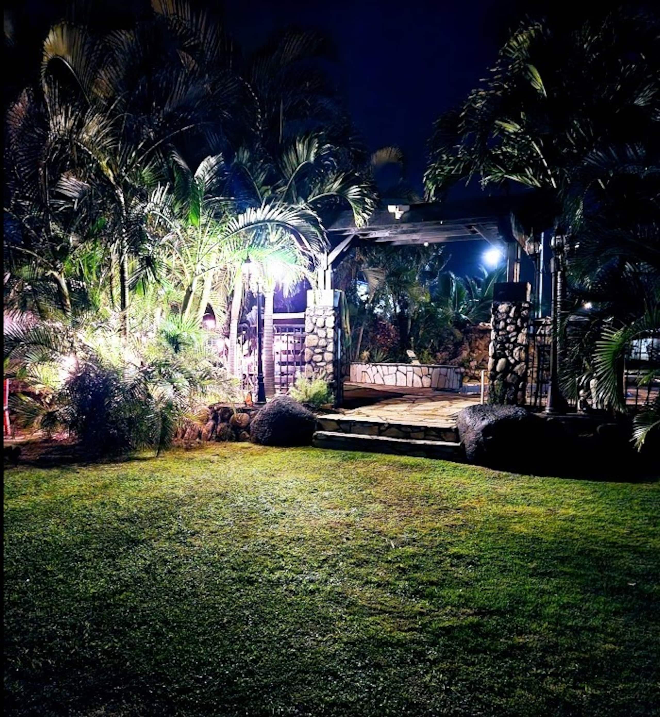 Home in Wailuku · ★5.0 · 1 bedroom · 2 beds · 1 shared bath - Image 18