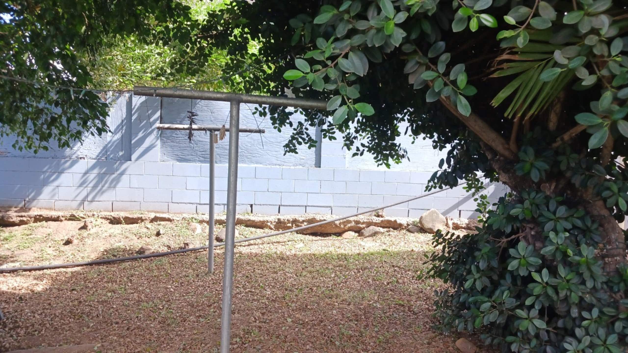 Home in Wailuku · ★5.0 · 1 bedroom · 2 beds · 1 shared bath - Image 26