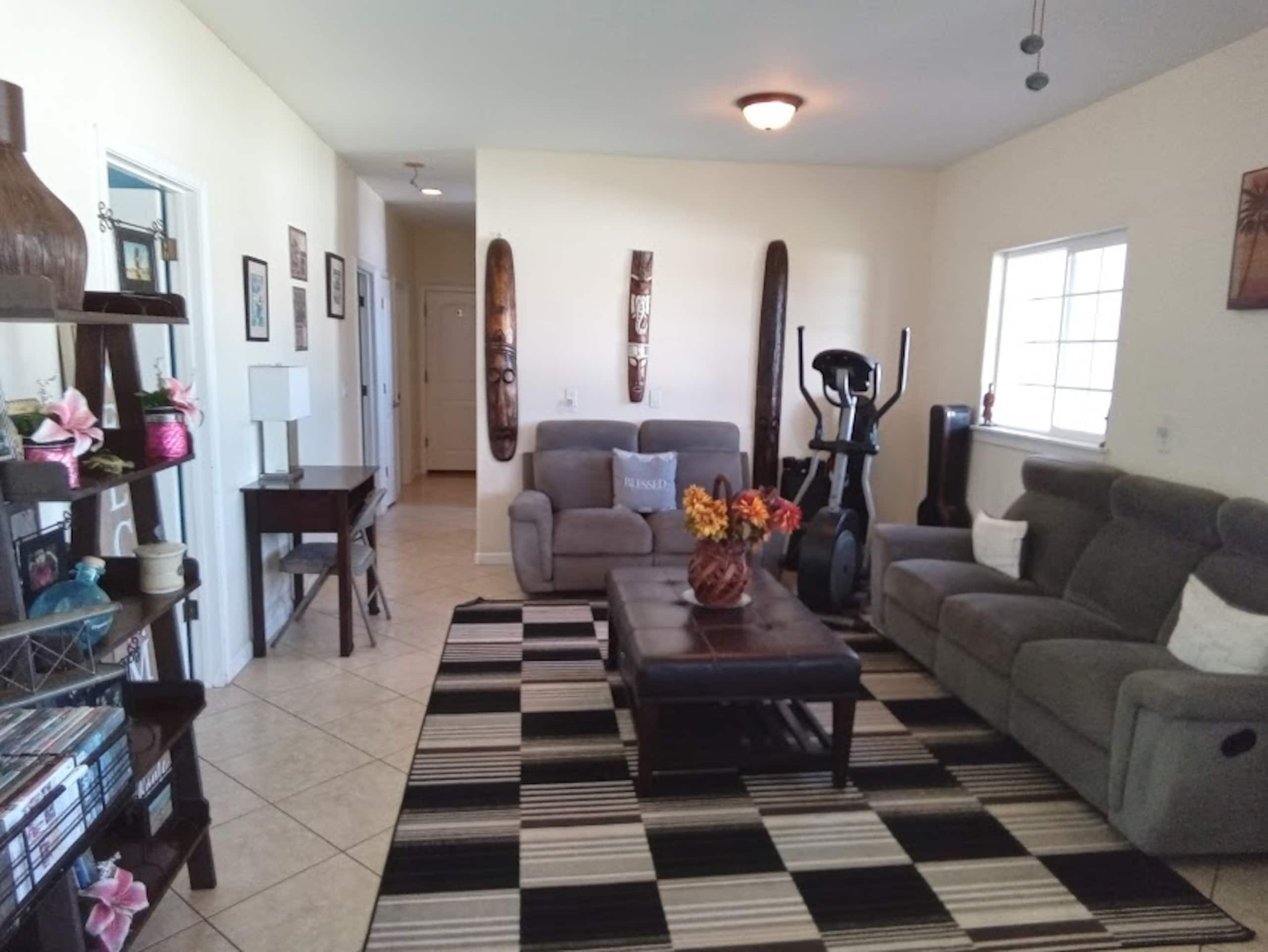 Home in Wailuku · ★5.0 · 1 bedroom · 2 beds · 1 shared bath - Image 1