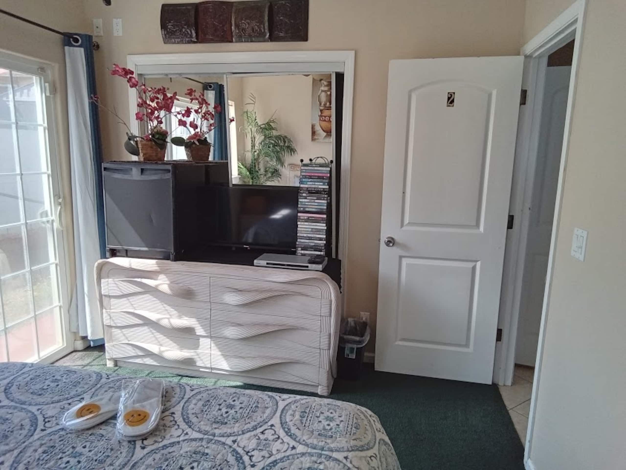 Home in Wailuku · ★5.0 · 1 bedroom · 2 beds · 1 shared bath - Image 9