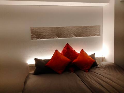 Center of Wakayama/7 min walk from station/2BR/6 guests/Entire room apartment/57 ㎡ Wakayama Castle