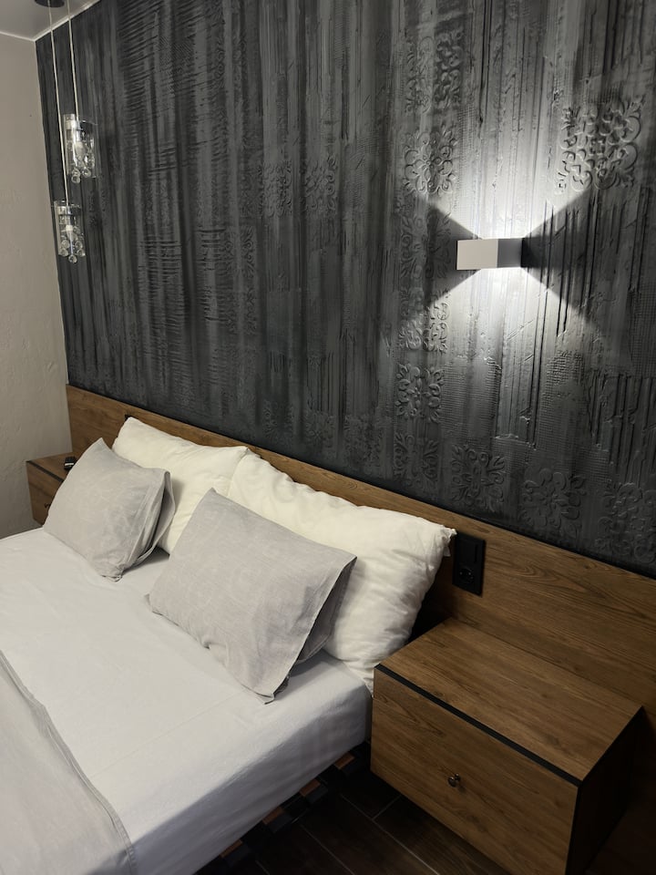 საძინებელი 1