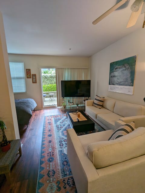 Successful Airbnb property: Japantown Studio - a local's peaceful haven. in Lower Pacific Heights