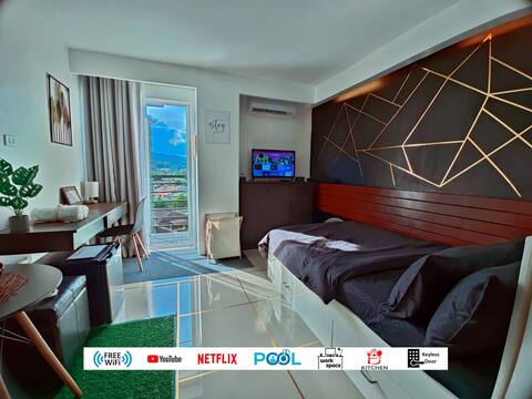 Elevate@902 (w/ Netflix - Near SM, Ayala, IT Park)