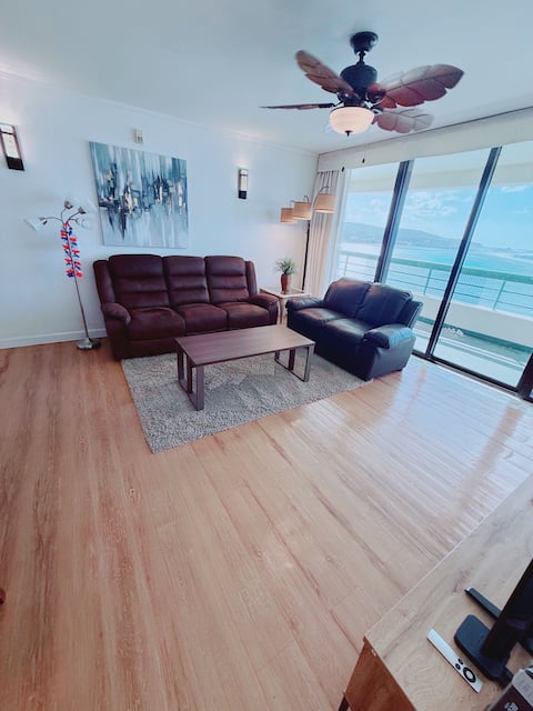 Amazing ocean front view condo.