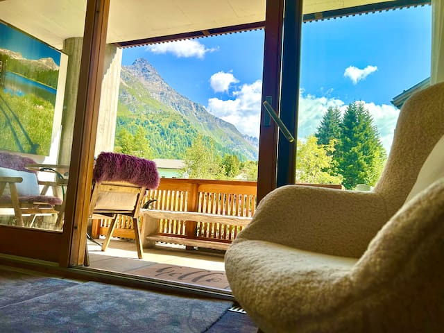 Entire home with Studio bedrooms in Maloja - Alpine Studio Apartment
