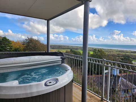 The Lookout - Superb Holiday Apartment - Hot Tub