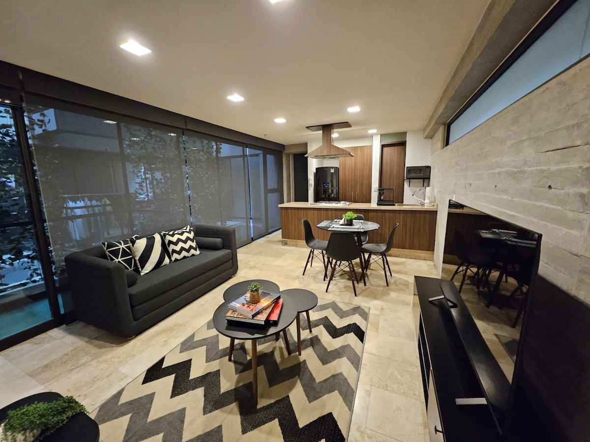 Მისაღები / სასადილო ოთახი