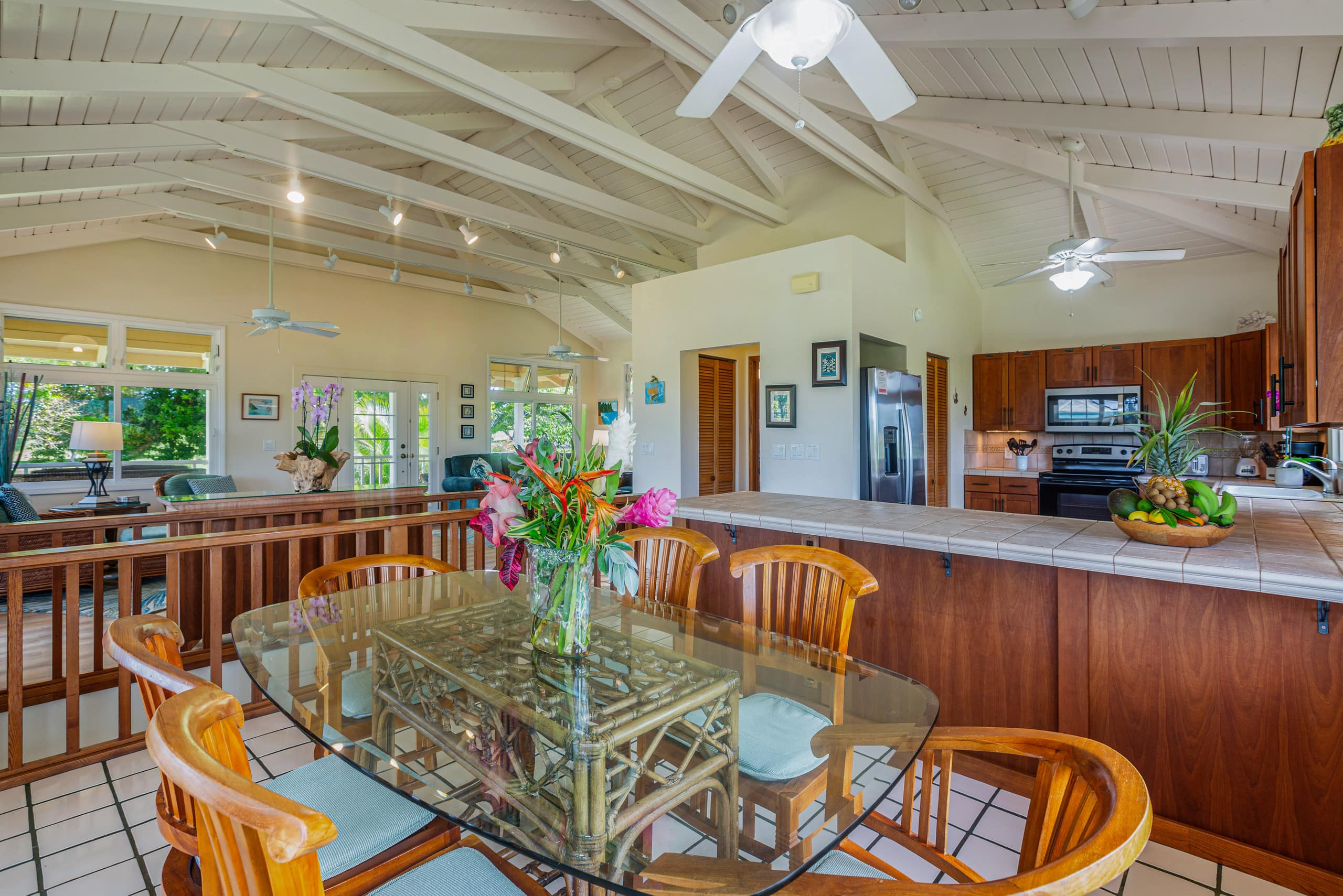 Home in Princeville · ★4.83 · 4 bedrooms · 5 beds · 2.5 baths - Image 4
