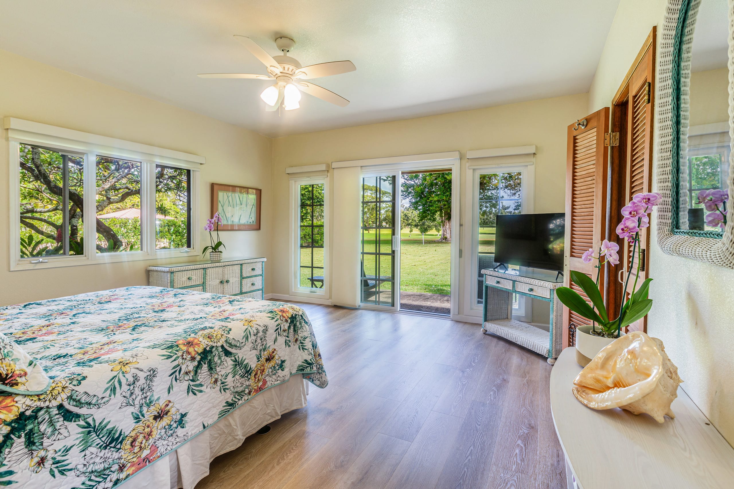 Home in Princeville · ★4.83 · 4 bedrooms · 5 beds · 2.5 baths - Image 26