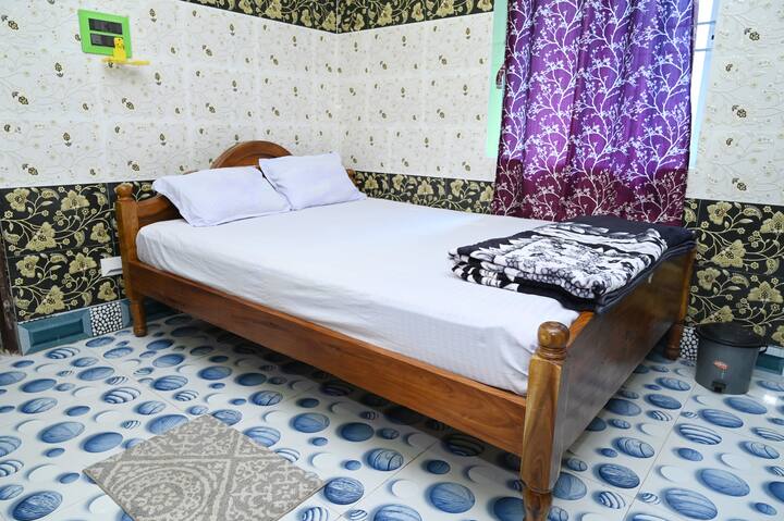 Deluxe Super 4 Bed Rooms - 科納爾克