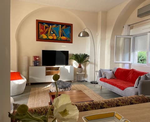 Nice Frontonnais house with pool