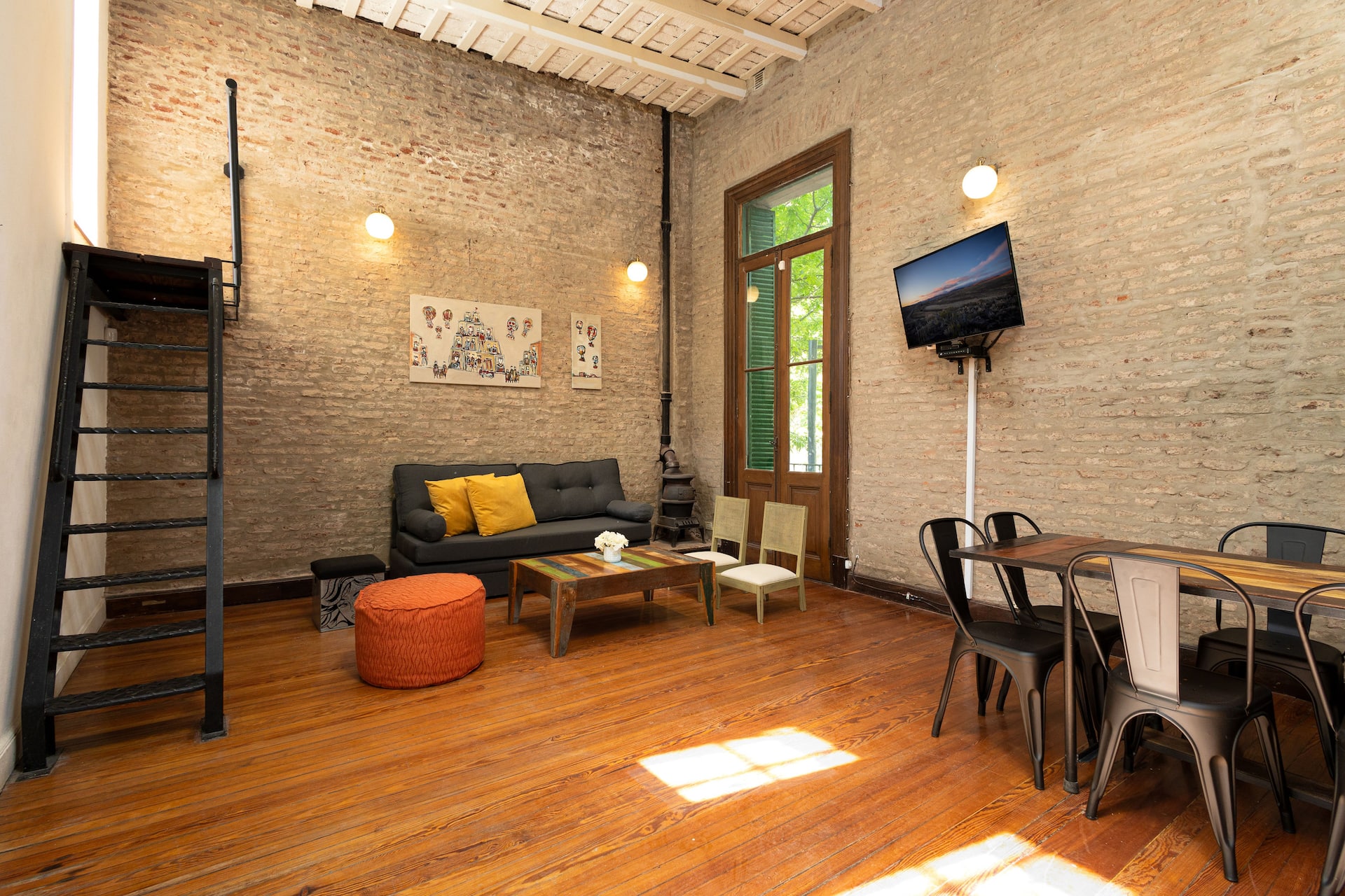 Casa em Palermo com 5 quartos e terraço com churrasqueira