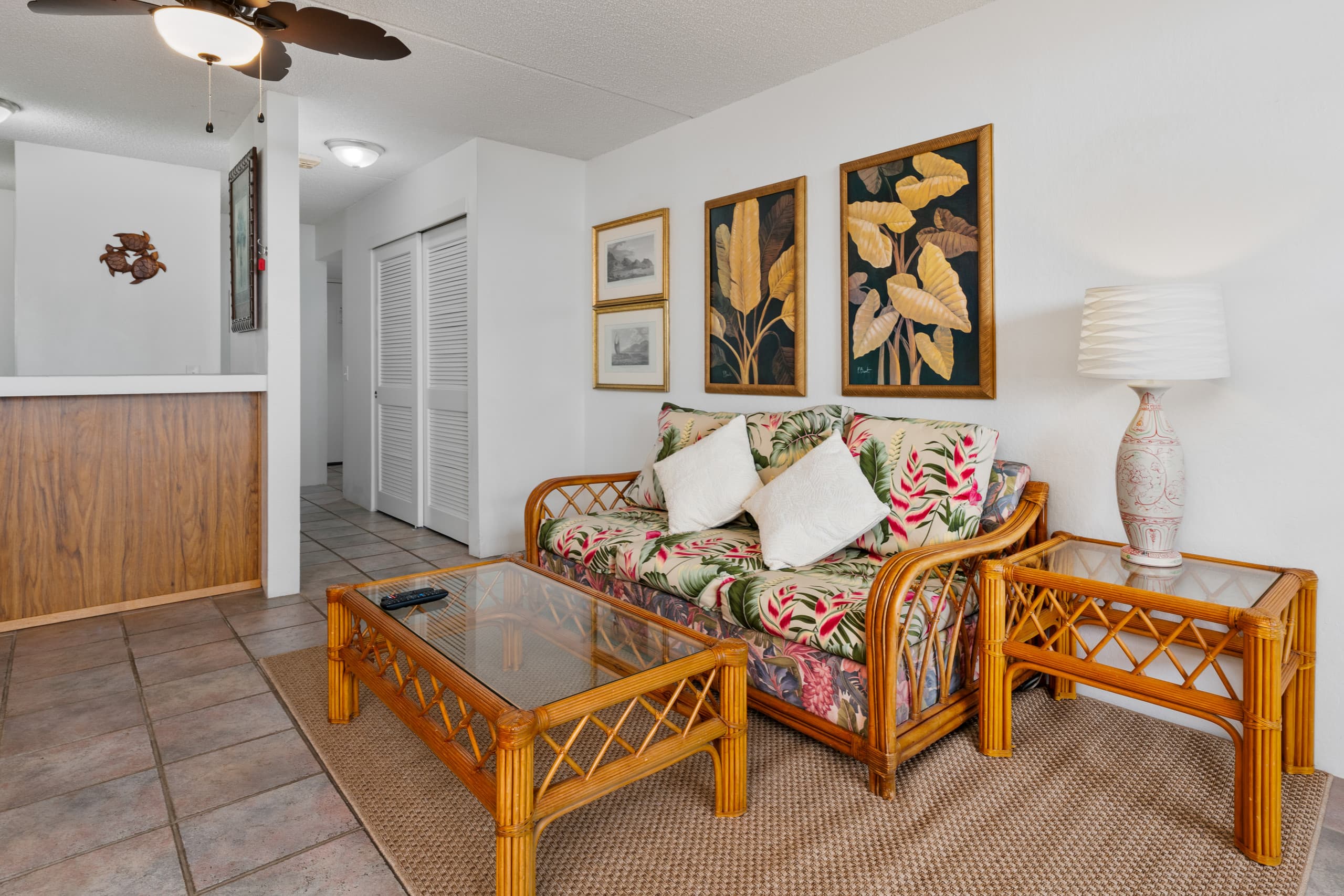 Condo in Kailua-Kona · ★4.86 · 1 bedroom · 1 bed · 2 baths - Image 4