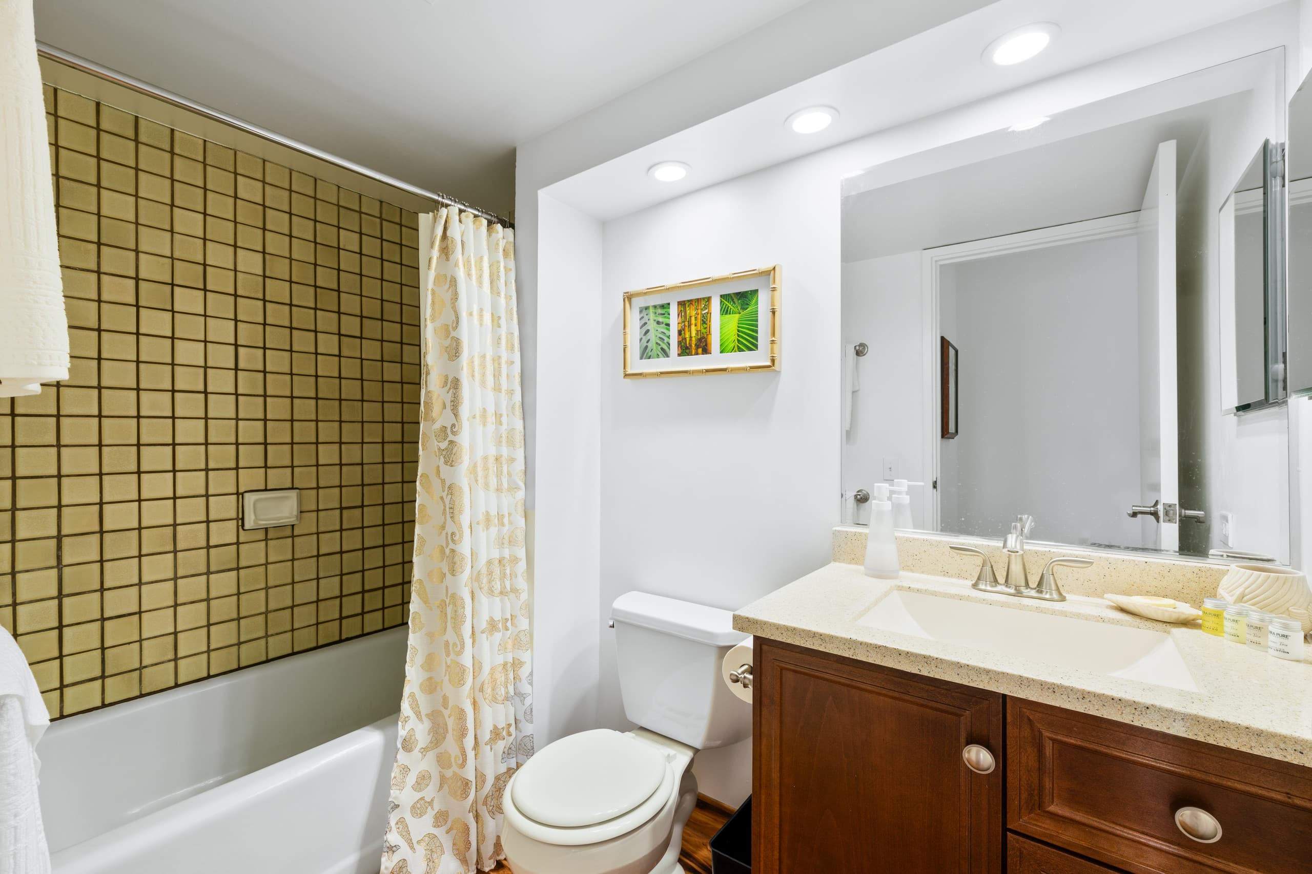 Condo in Kailua-Kona · ★4.86 · 1 bedroom · 1 bed · 2 baths - Image 26
