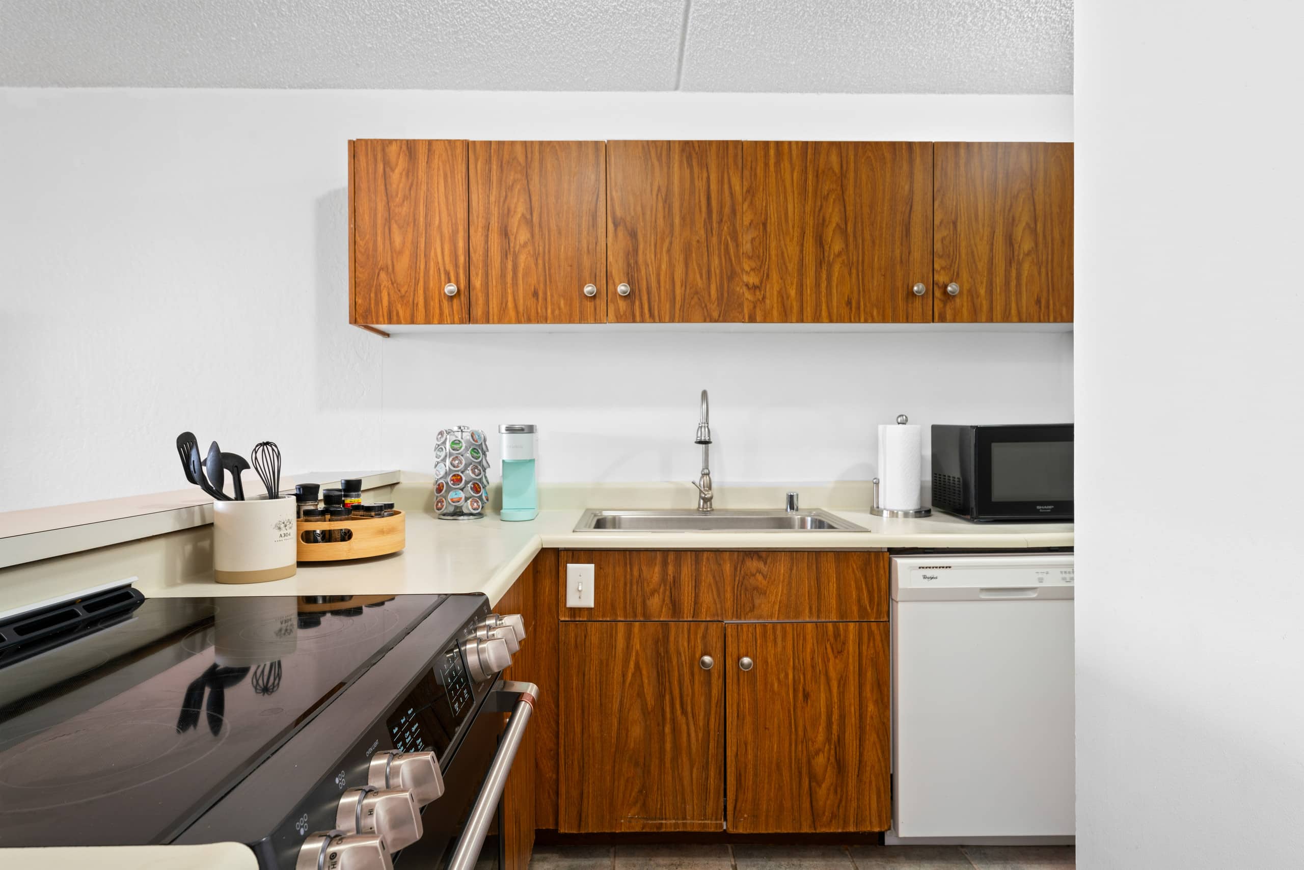 Condo in Kailua-Kona · ★4.86 · 1 bedroom · 1 bed · 2 baths - Image 9