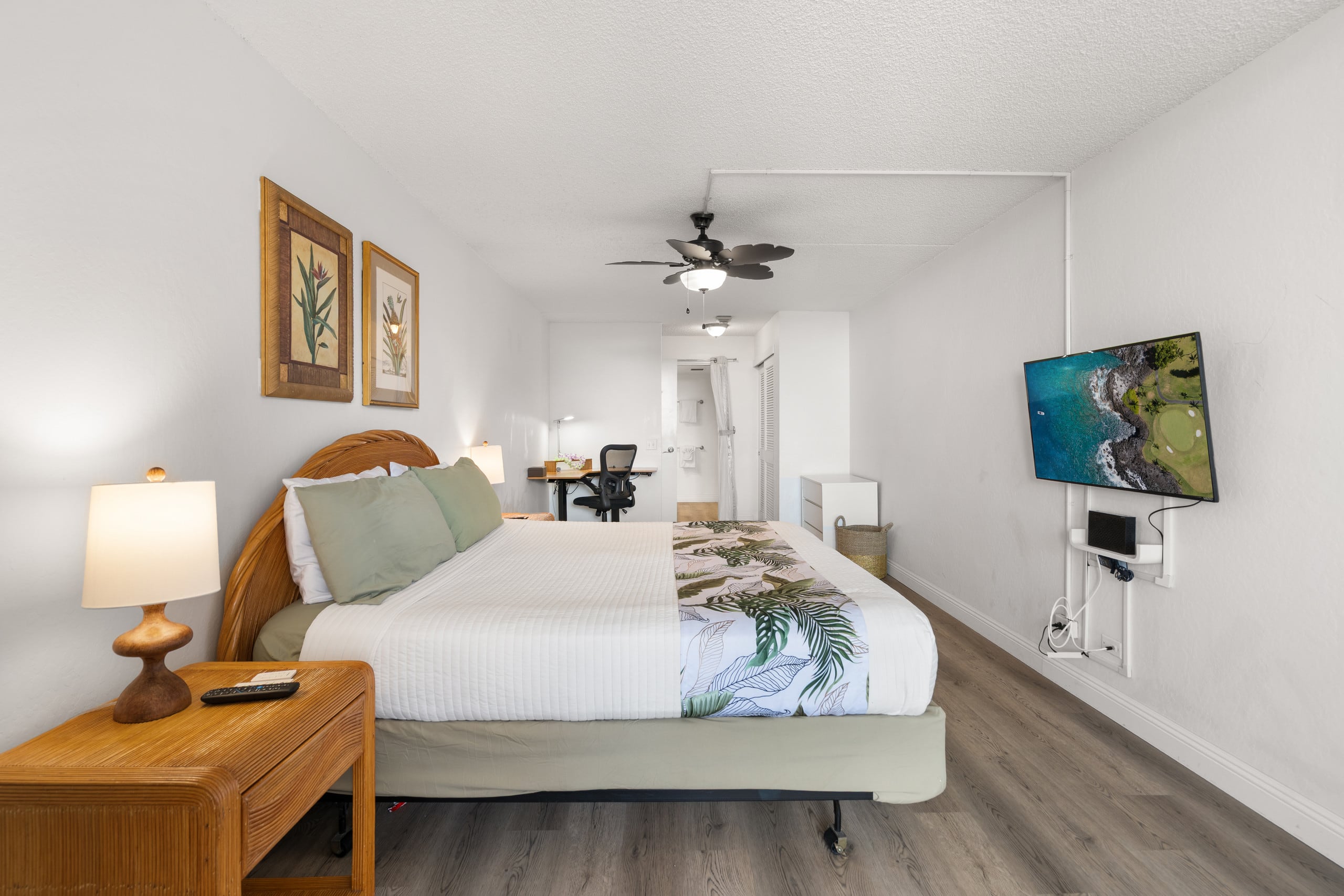 Condo in Kailua-Kona · ★4.86 · 1 bedroom · 1 bed · 2 baths - Image 19