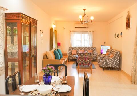 Artistic 5BHK Farm Villa | Field Views | Caretaker