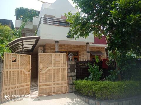 Sharma Niwas ( Luxurious Villa)