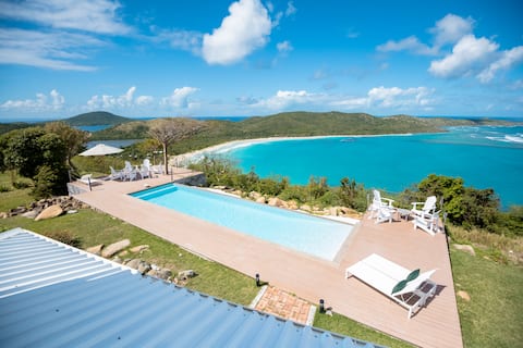 Oceanview Villa w. pool overlooking Flamenco