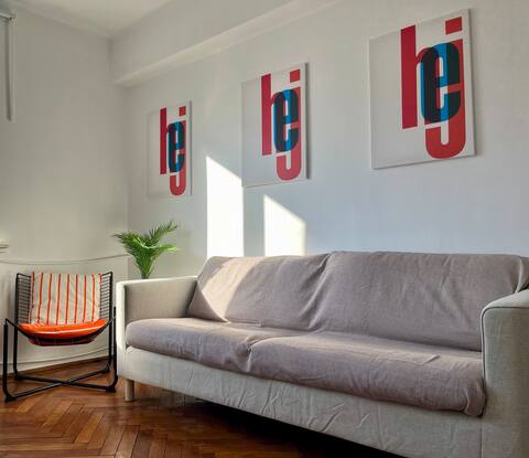 2 Bedrooms Apartment In The City Center