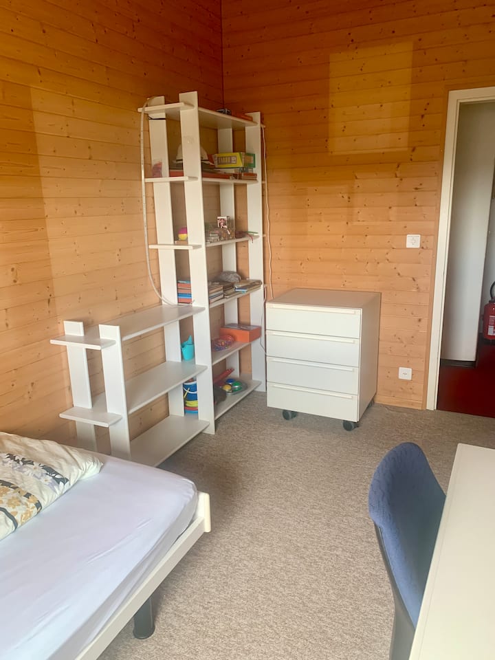 משחקים וצעצועים לילדים