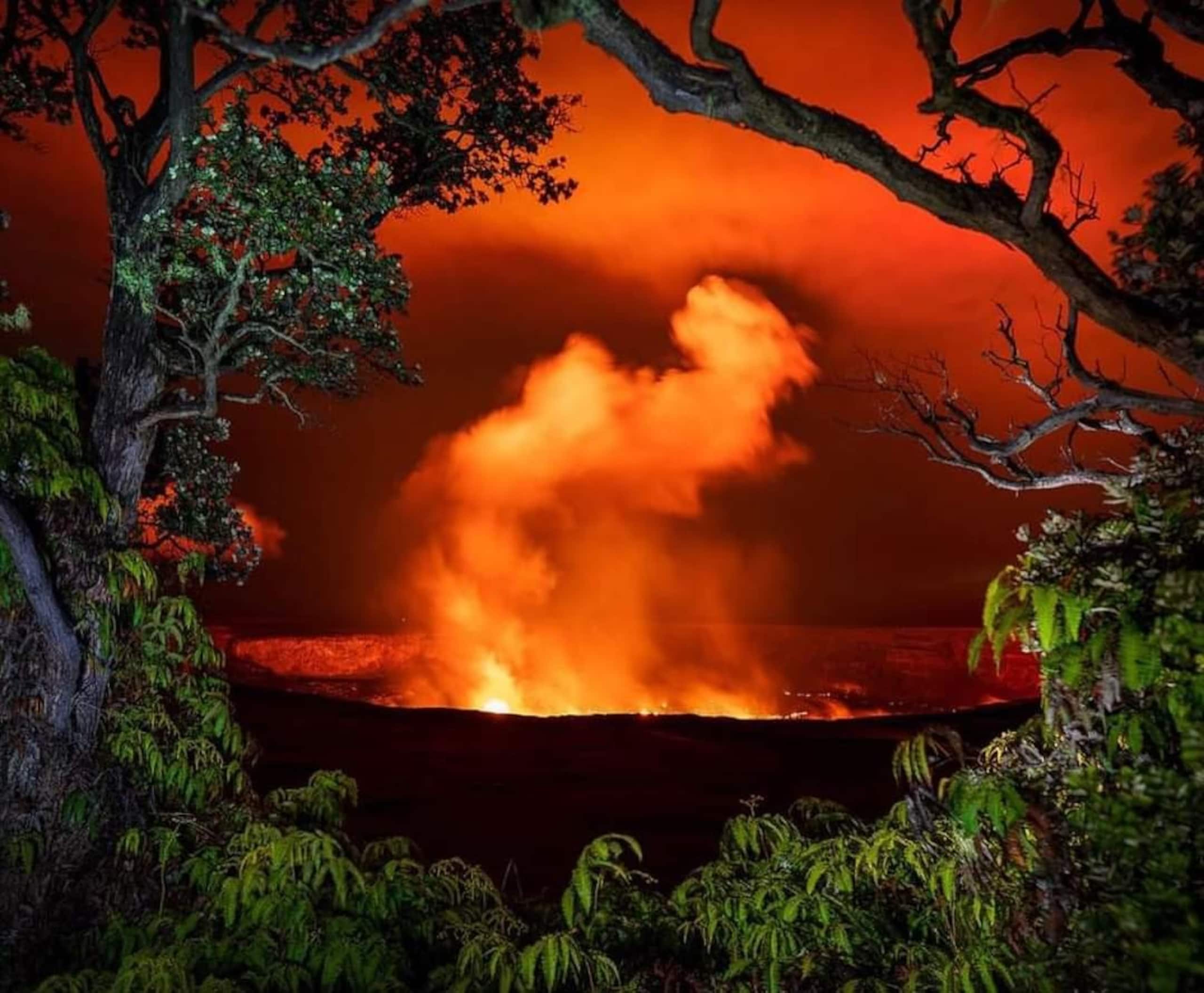 Hale Mapuana: Come see the Active Kilauea Volcano! - Image 13