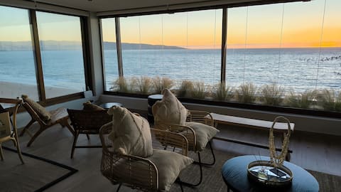 Depto Reñaca: First line with ocean views.
