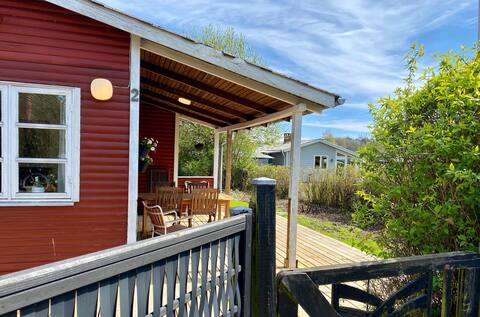 Simple living, outdoor spa, beach & forest