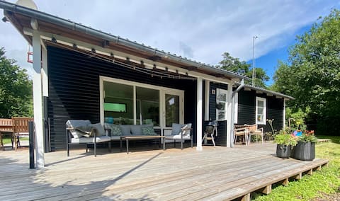 Simple living, outdoor spa, beach & forest