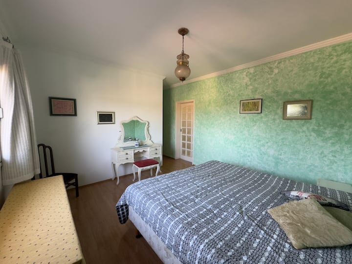 Suite 3 con cama tamaño king. 