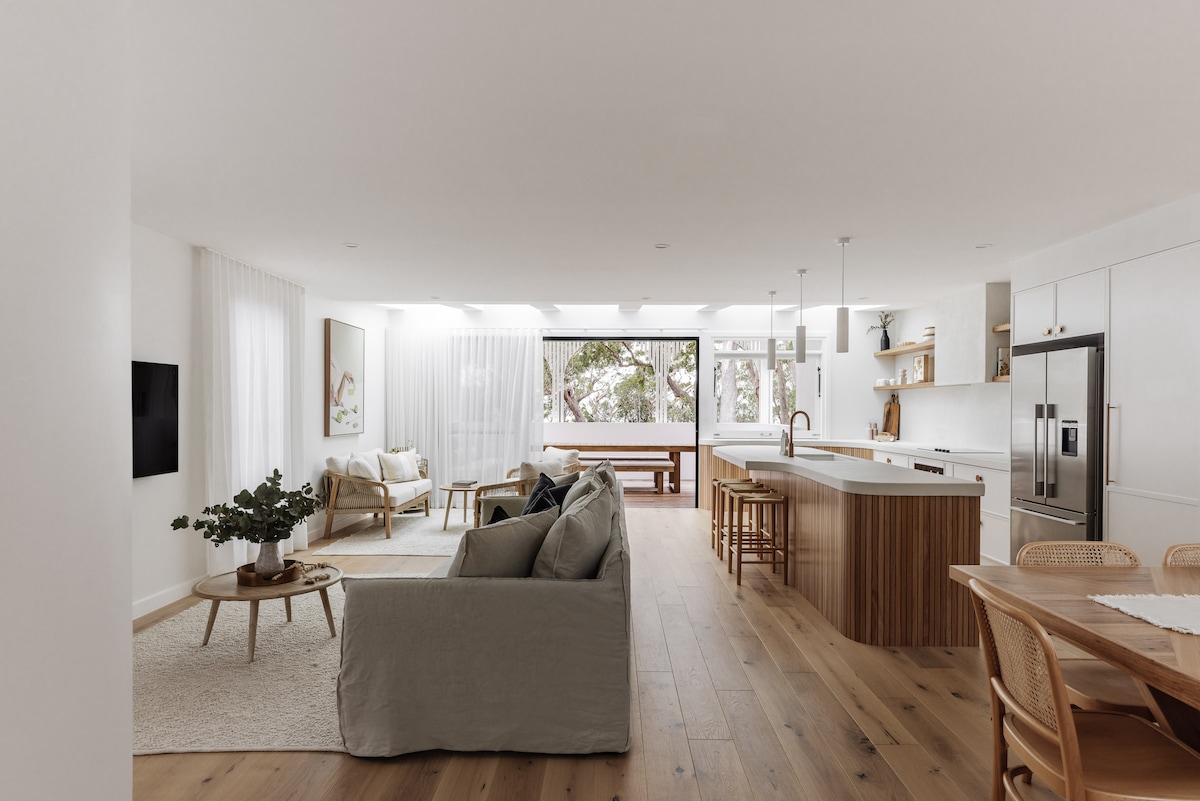 Successful Airbnb property: Prime Location- Nelson Bay in Nelson Bay