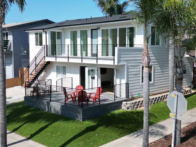 Pacific Beach House with Sun Deck & Private Yard! gallery image 2