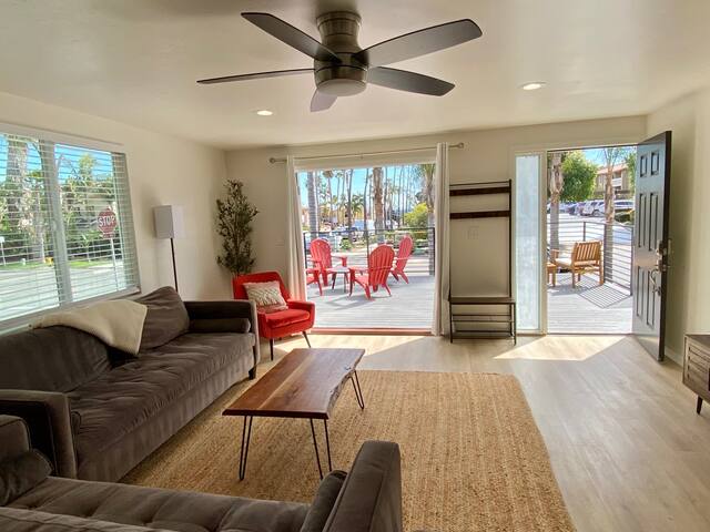 Pacific Beach House with Sun Deck & Private Yard! gallery image 3