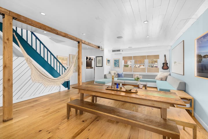 Beautiful house in the heart of Williamsburg