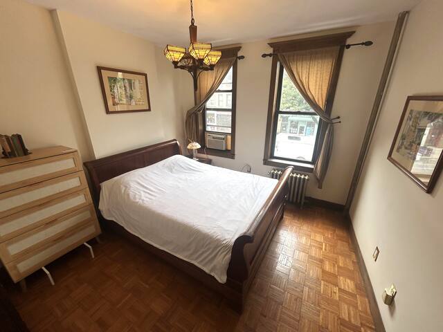 Private Rooms in Prospect Heights (Steps to Park!)