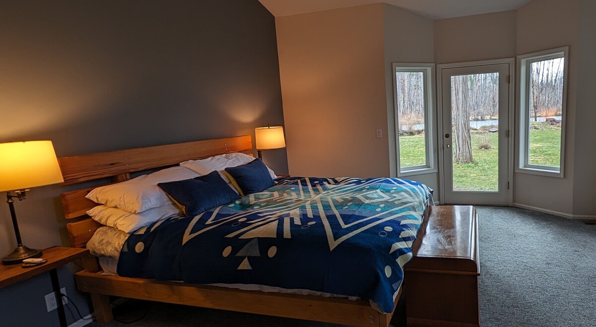 إطلالة على النهر من كل غرفة