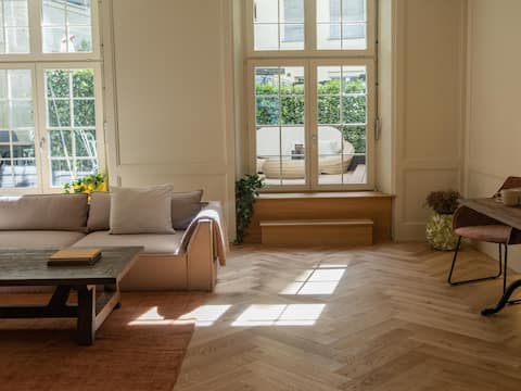 Unique city apartment with courtyard terrace
