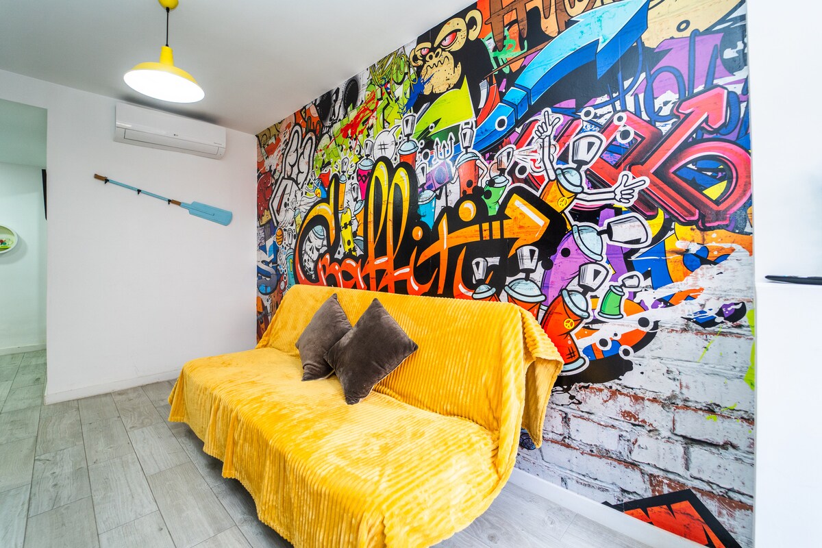 Top Airbnb: Modern Apartment Near Levante Beach in Benidorm