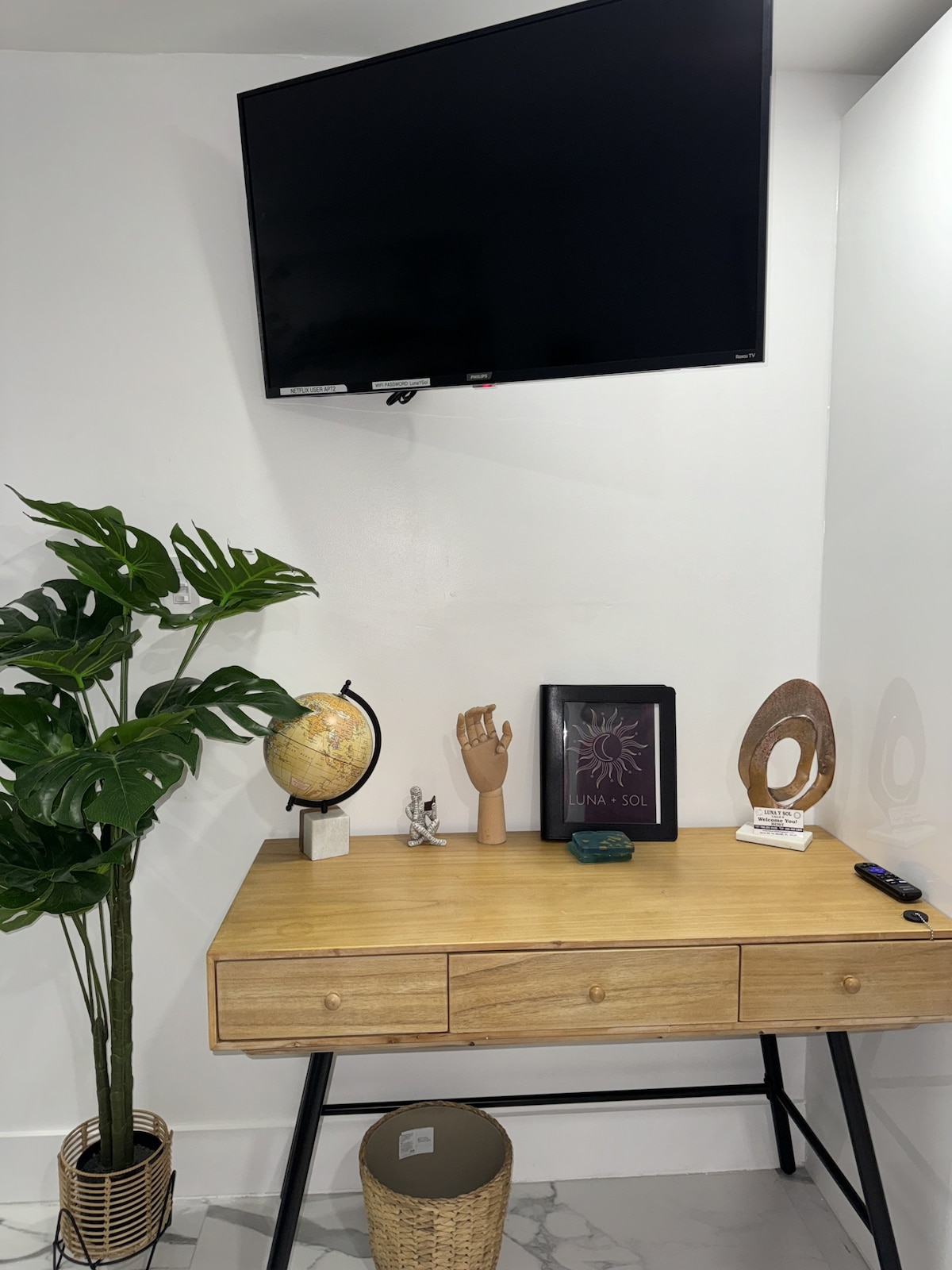 Successful Airbnb property: Luna in Auburndale