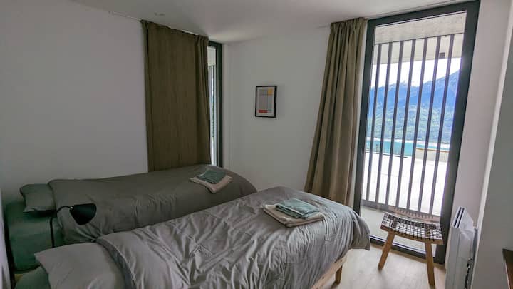 quarto com 2 camas ou uma cama de casal a pedido