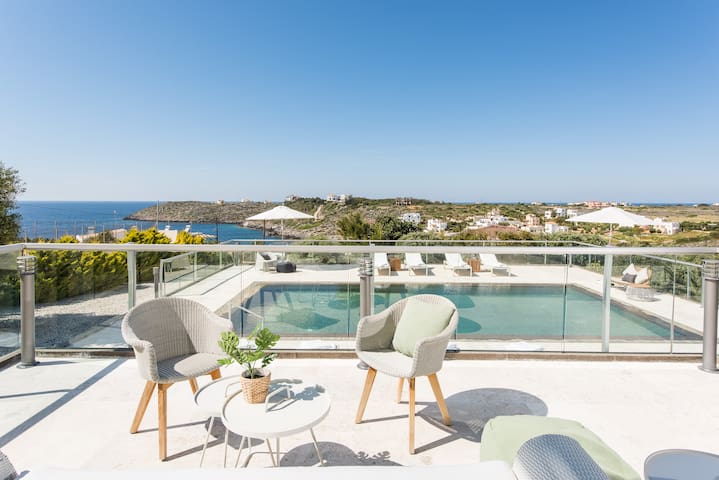 SeaCrete villa – Amazing seaview with private pool