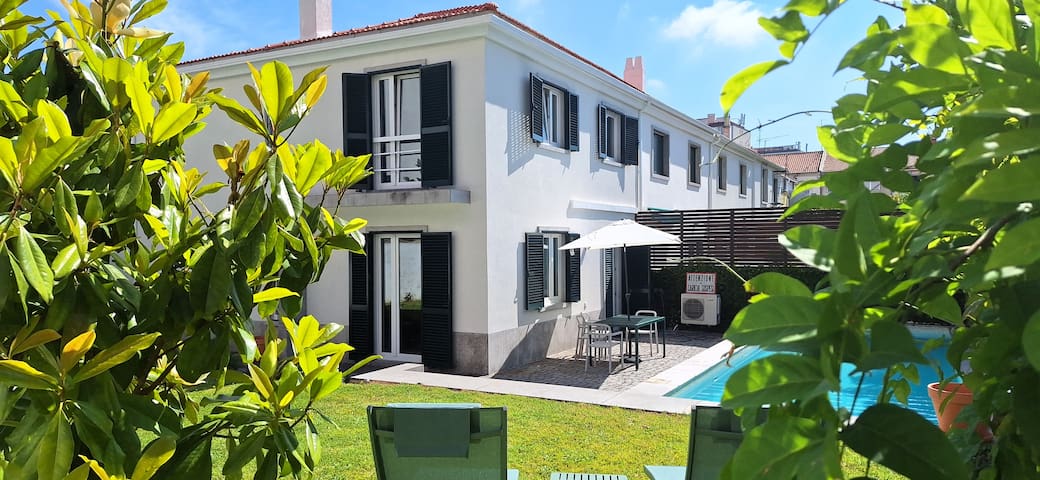 Haus Abel – with pool and garden in central Lisbon