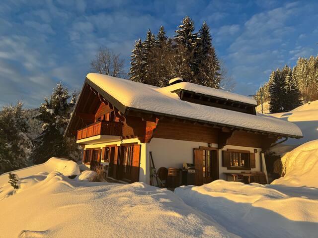 300sq m ski in/ski out Chalet with stunning view