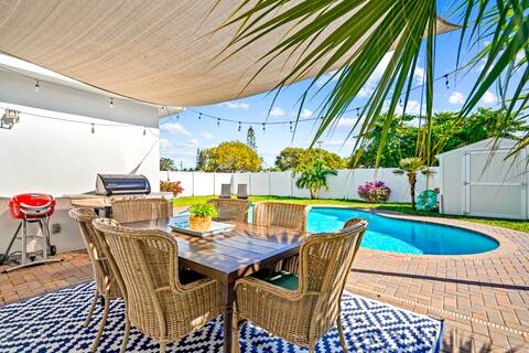 Private Pool Home w/ Tropical Yard *Close 2 Beach*
