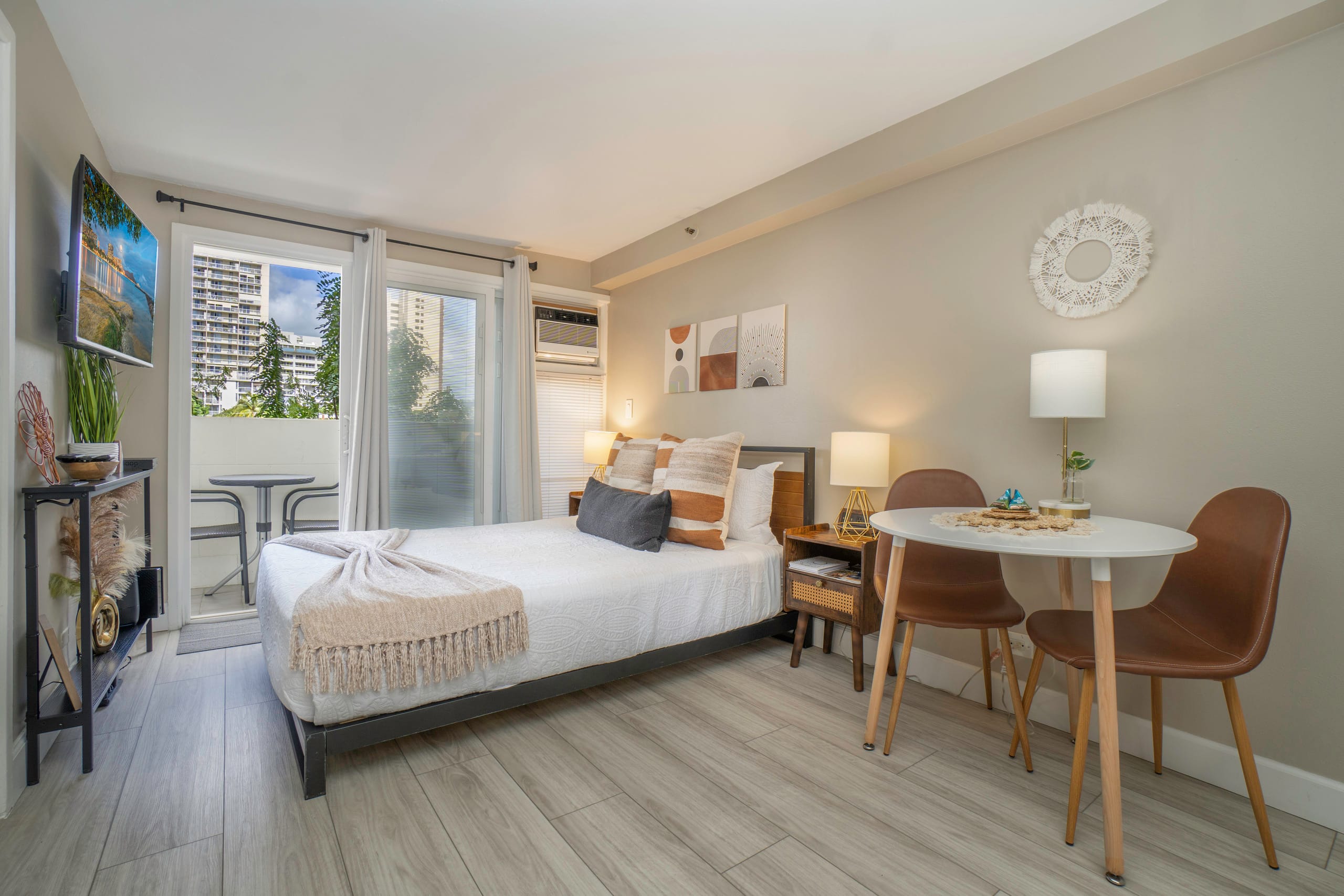Cozy Studio, Close to the Beach, Wi-fi - Image 1