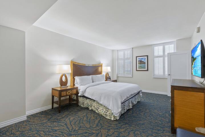 2BR Non-Ocean View at Oceanfront Hilton Resort gallery image 3