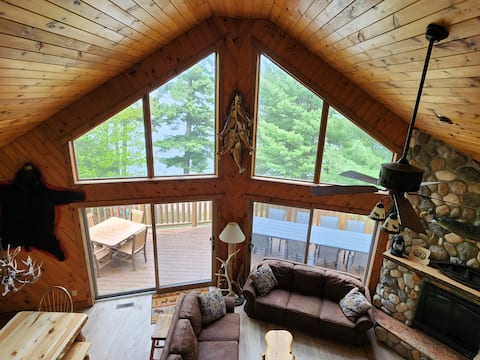 7BR lake home with Great Fall Views! UTV to Trails