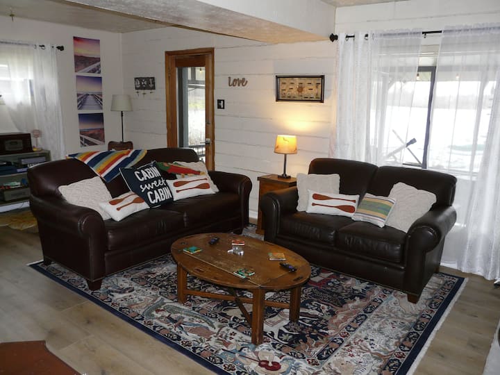 The Lodge On Portage Lakes-direct Waterfront - Akron, OH